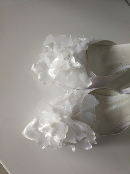 Buty ślubne 38 + gratis