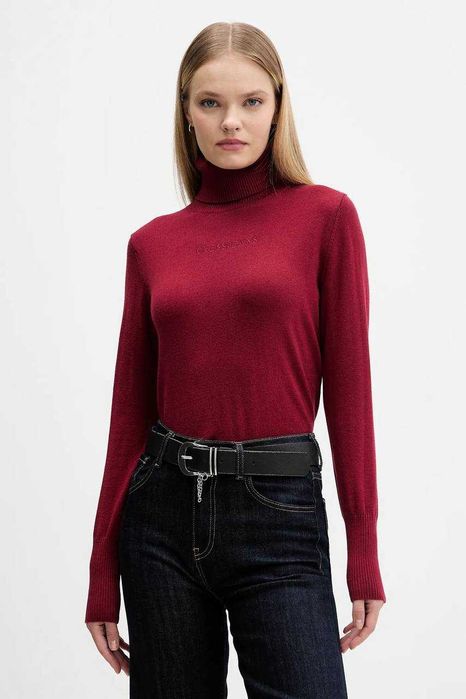 Гольф/водолазка Guess