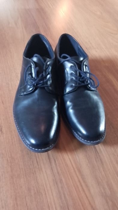 Buty wizytowe roz. 43 Lanetti