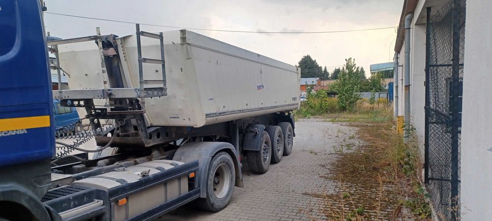 Schmitz naczepa wywrotka 24m3 2011r