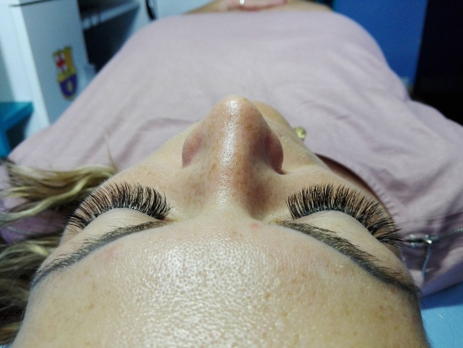 Przedłużanie rzęs niskie ceny