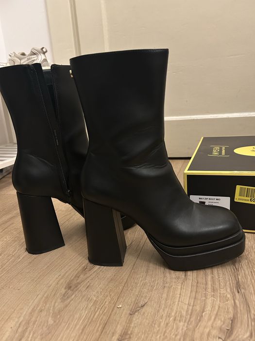 Buffalo Platform Boots Vegan