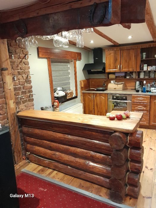 Barek z bal świerkowych