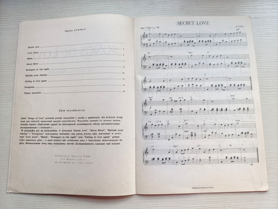 Songs of love nuty na fortepian