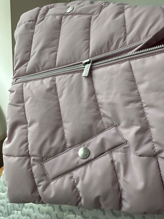 Дитяча весняна куртка нова