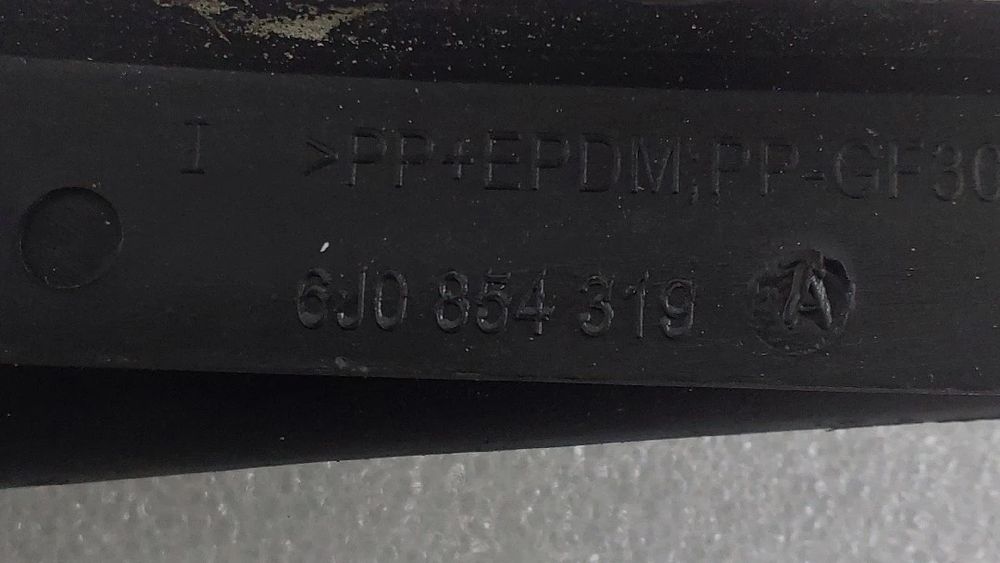 Friso pára-brisas esquerdo SEAT Ibiza IV (6J5, 6P1)