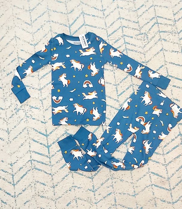 Милая пижама для девочки Old Navy 4, 5 лет