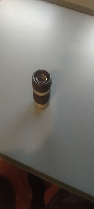Monóculo semi usado