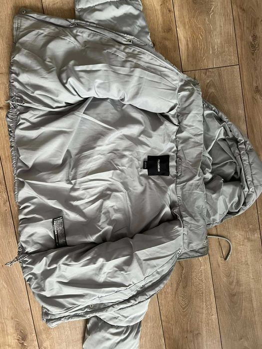 Куртка укорочена пуффер pull&bear стьобана пуховик