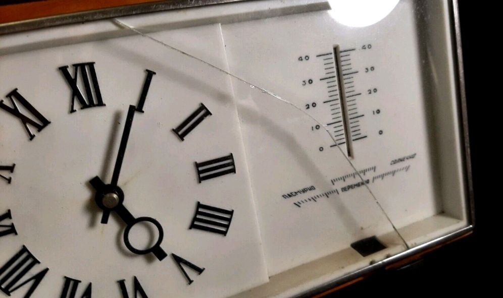 Настольные часы Маяк, барометр, термометр