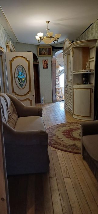 Продам дом 285 м² Левобережный уч 10 соток Район ТРЦ «Караван»