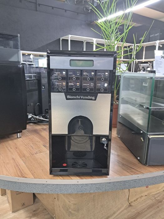 Кавомашина Bianchi Gaia Style кофеварка кофемашина кавоварка