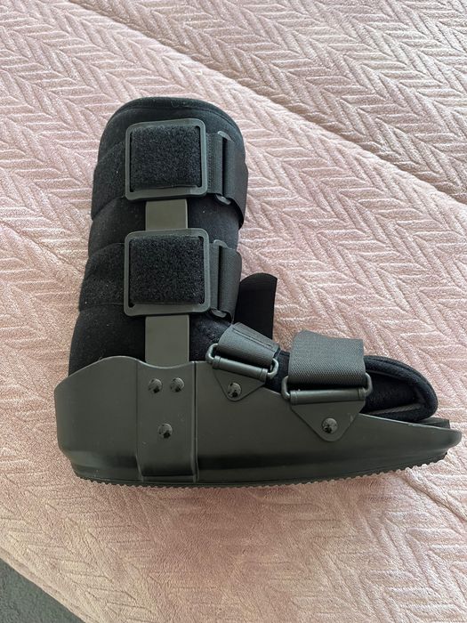 Vendo bota Walker