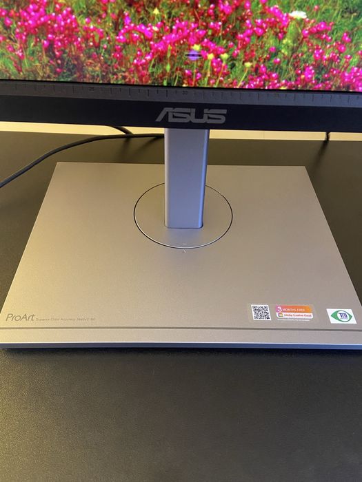 Monitor ASUS ProArt PA279CV – 27" 4K UHD / USB-C / IPS
