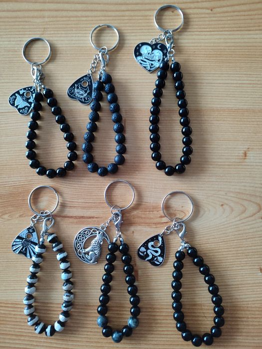 Porta-chaves Darkness with Crystals