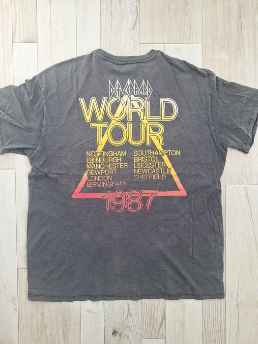 Koszulka, marki Bershka, rozmiar M, Def Leppard