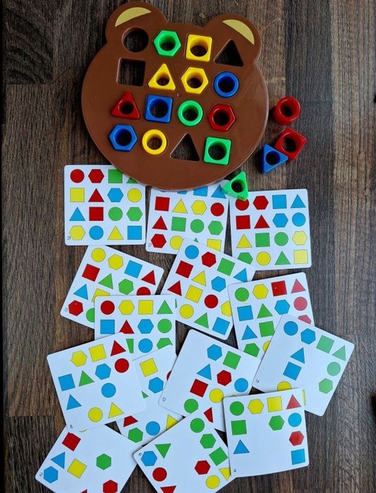 Ukladanka lewopolkulowa geometryczna miś montessori