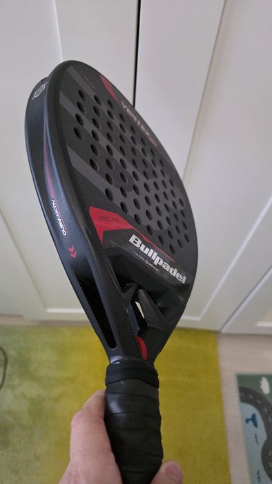 Bullpadel Vertex 04 Hybrid 2024