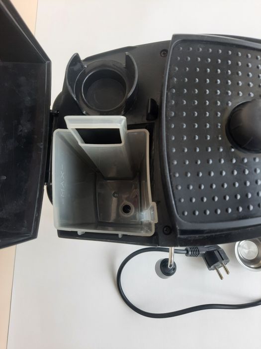 Пересилаю! Кавоварка еспресо Delonghi EC 145 у відмінному стані.