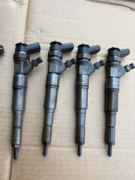 Wtryskiwacze Wtryski bmw e46 e39 e90 e60 x5 x3 e87 216 2.0d 3.0d 320d 330d m47n m57 7793836