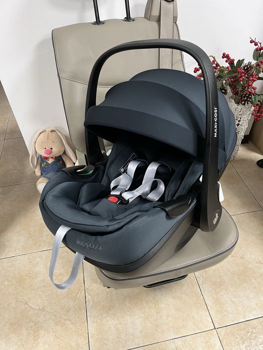 Автокрісло MAXI-COSI Pebble 360 PRO Група 0+ (0-13 кг) автолюлька