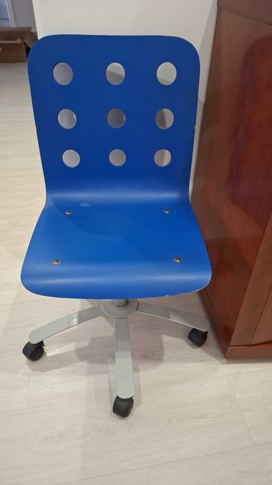 Cadeira ikea azul