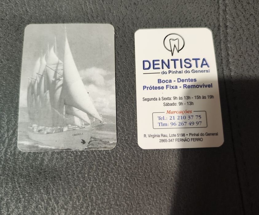 Dois calendários de bolso de 2005