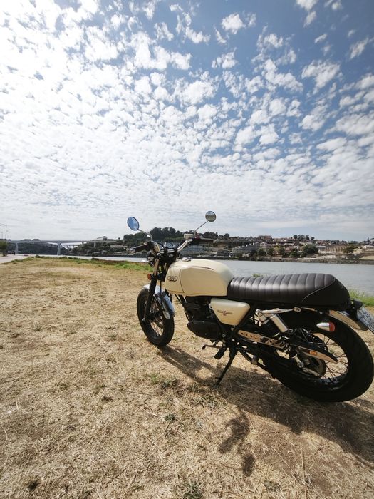 Mash black Seven 125 (Brown Edition)