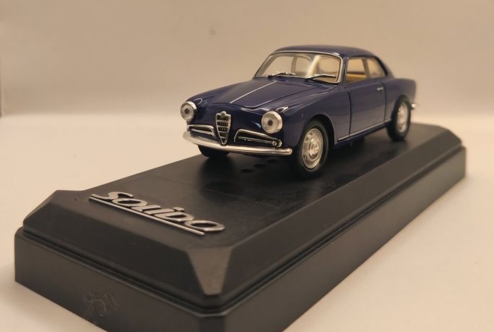 Alfa Romeo Giulia Sprint 1960 Solido 1/43 gablotka