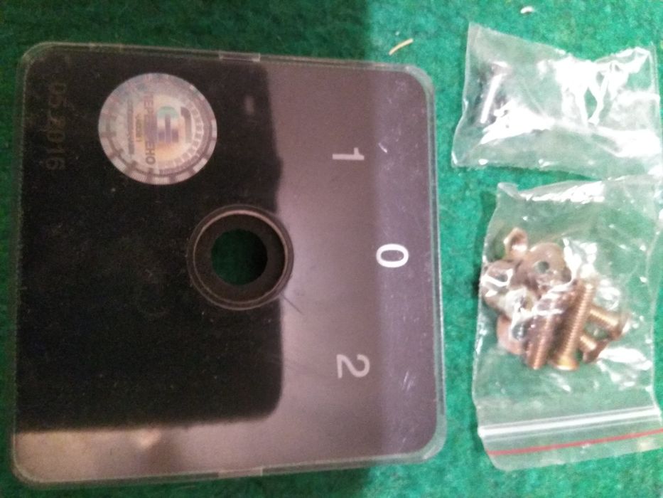 Переключатель Е9-16А