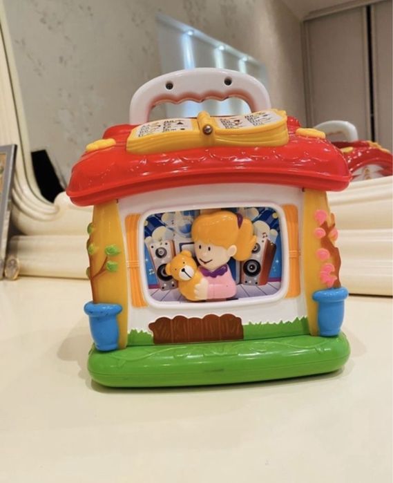 Развивающая игрушка Музыкальный Домик, песенки, Алфавит, пианино