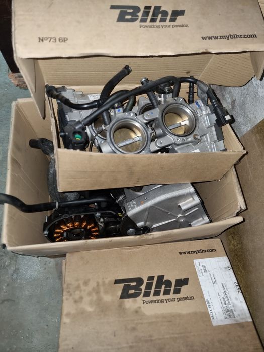 Motor aprilia rsv4 rr 1000cc