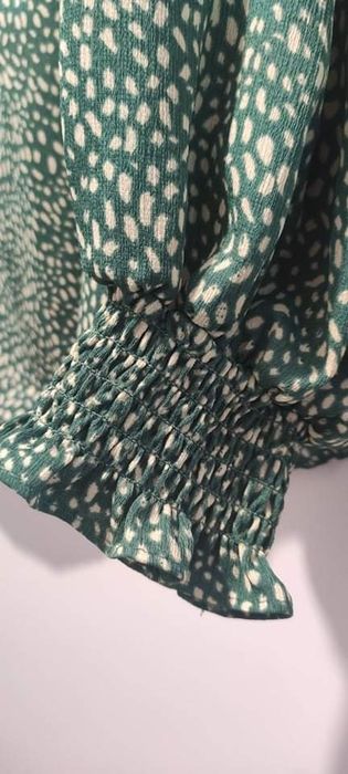 Elegancka bluzka z bufkami