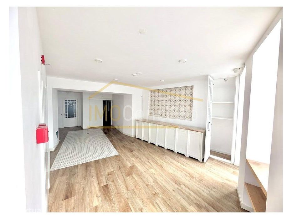 Loja/ possibilidade de afectação p/ habitação II Torres Novas