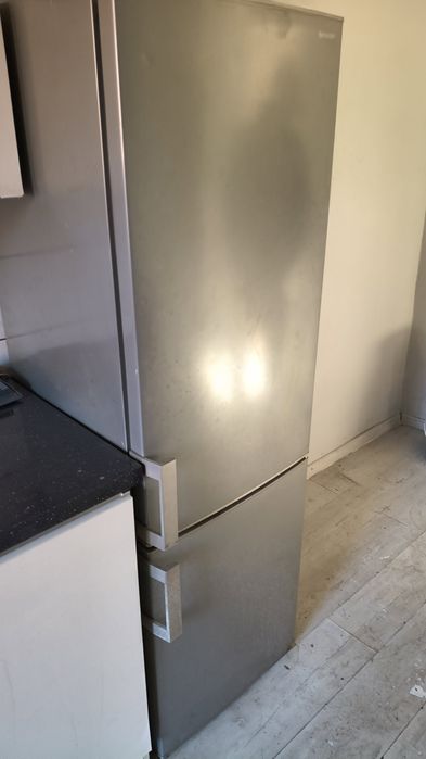 Lodówka sharp sprawna