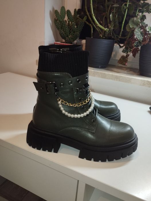 Sprzedam buty nowe