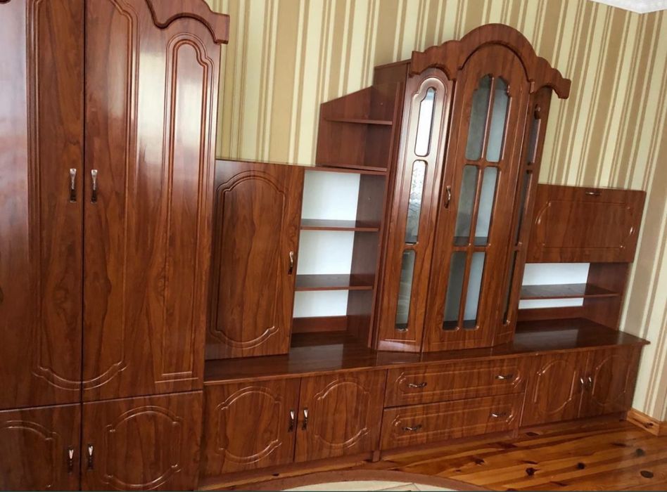 Продам стінку , меблі