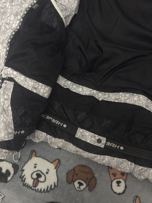 Чоловіча біла лижна куртка Icepeak. Зимова тепла куртка.