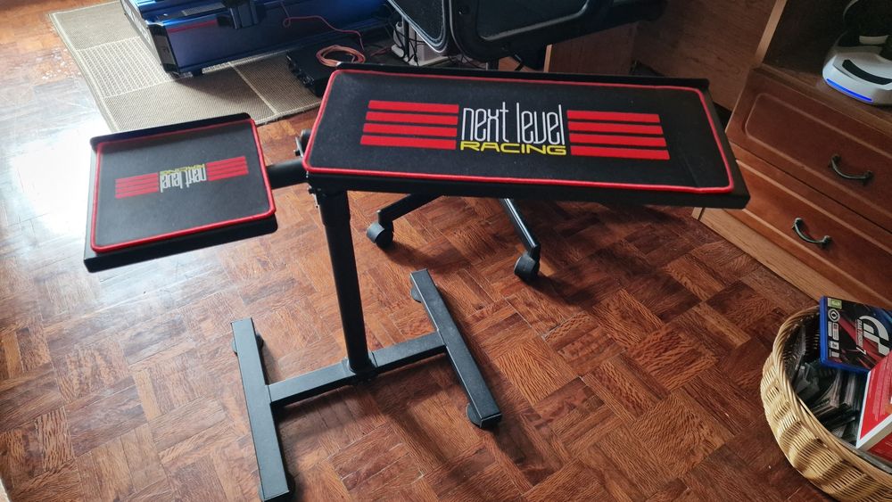 Suporte para teclado e mouse externo