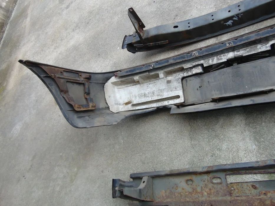 Nissan 100 NX para-choques " usado em bom estado