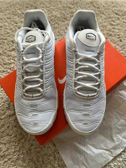 Buty sportowe Nike Air Max TN Plus White R.45