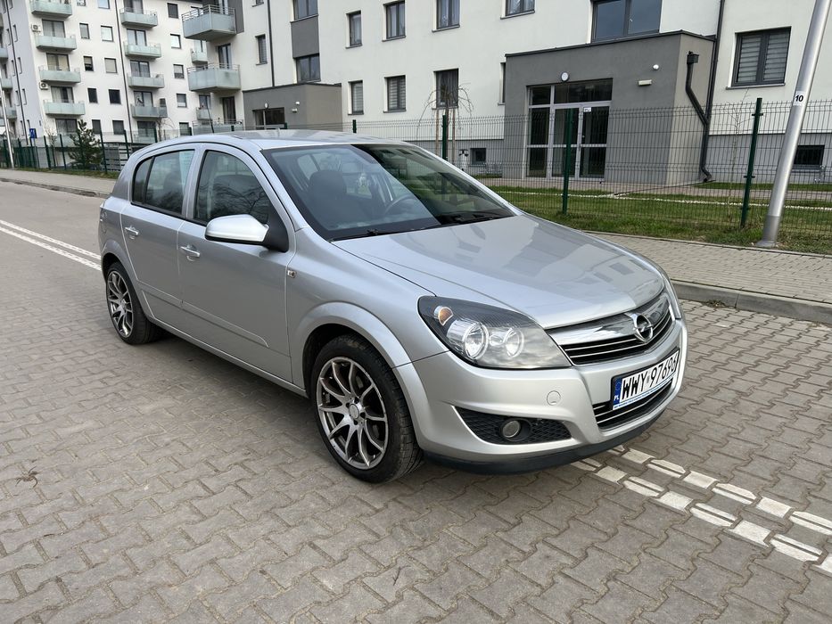Opel Astra H 1.4 LPG 90km 2008r