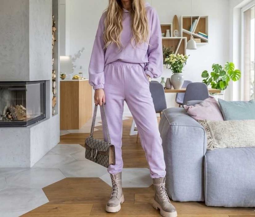 Komplet bluza i spodnie eleganckie sportowe Simplicity