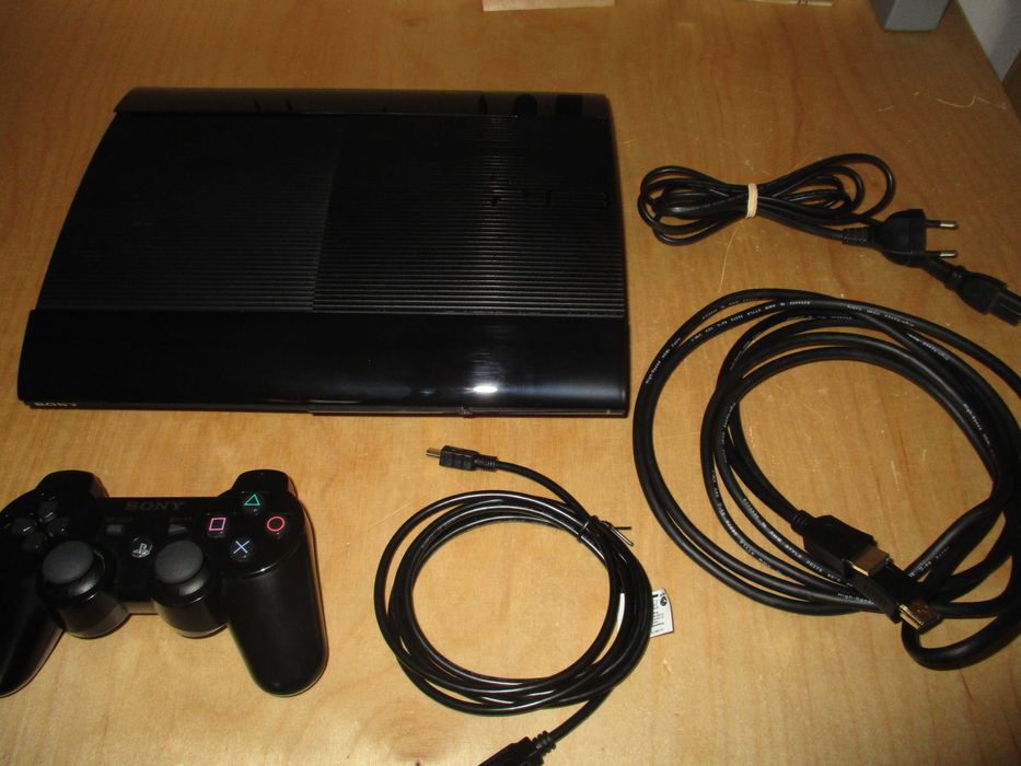 Konsola Playstation 3 Super Slim + dysk SSD stan bdb!