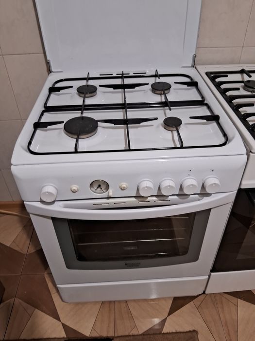 Газова плита 60см Ariston