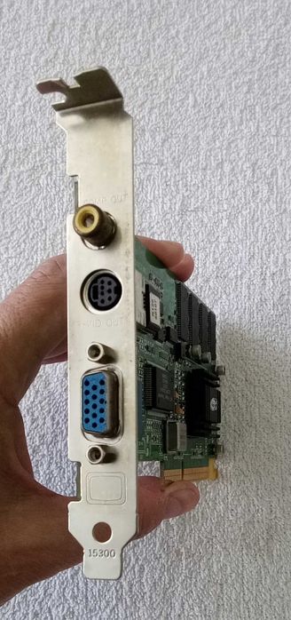 [PC Vintage] Placa de video AGP - ATi Rage Fury 128