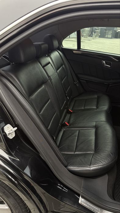 Mercedes-Benz E-Class W212