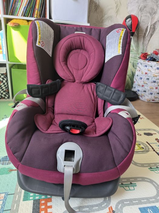 Автокрісло Britax first class plus
