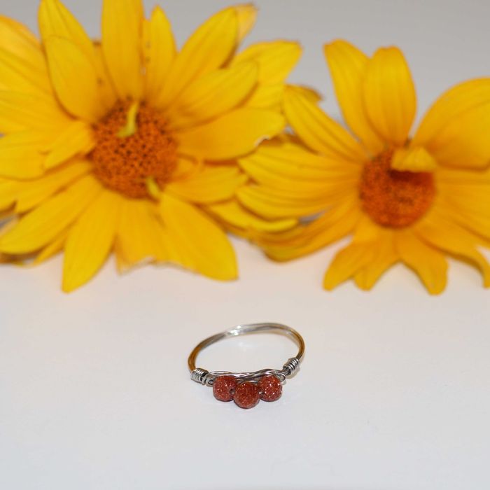 Pierścionek handmade z kamieniem naturalnym piaskiem pustyni