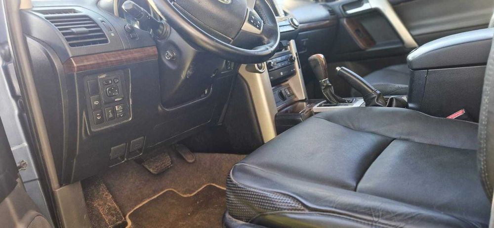 TOYOTA LANDCRUISER 150 foto 5